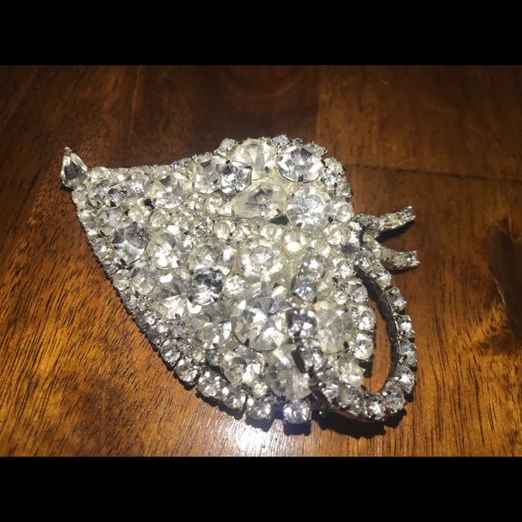 Vintage Rhinestone Brooch - Picture 8 of 8